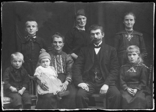 Sepp et sa famille vers 1923